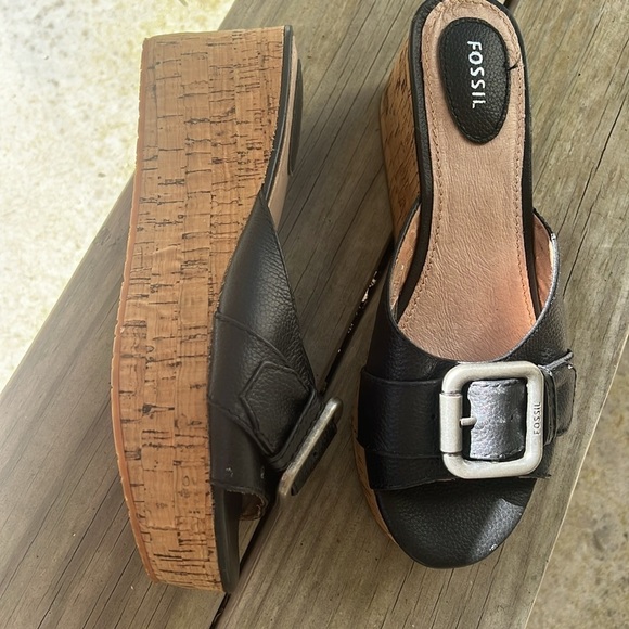 Fossil Black Cork Wedge Platform Sandals Size 9.5 Leather Buckle Slide Shoes - Picture 1 of 10